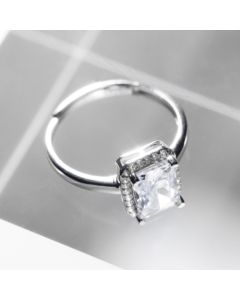 Minimal Silver Ring